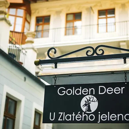U Zlateho Jelena 4*