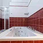 Hotel U Zlateho Jelena