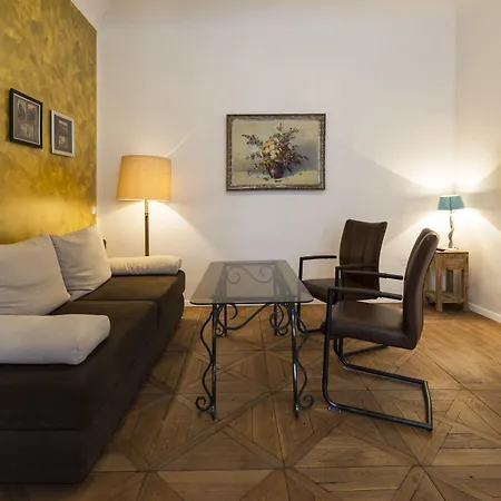 Hotel U Zlateho Jelena Praga