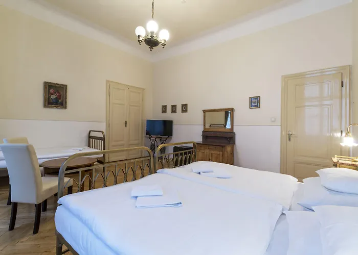 U Zlateho Jelena Hotel Praha