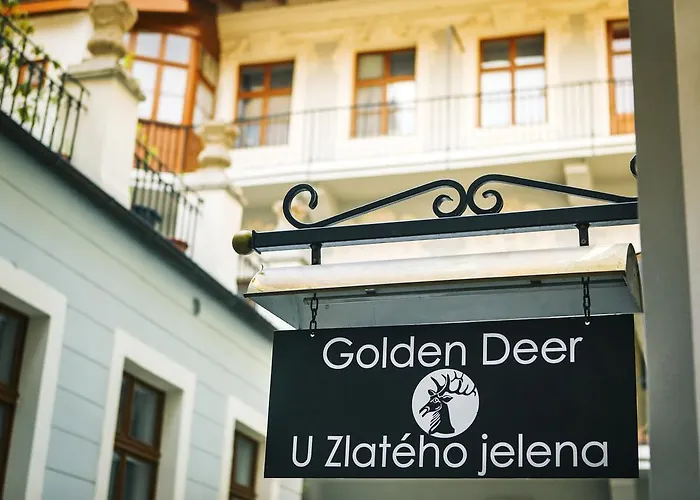 U Zlateho Jelena 4*